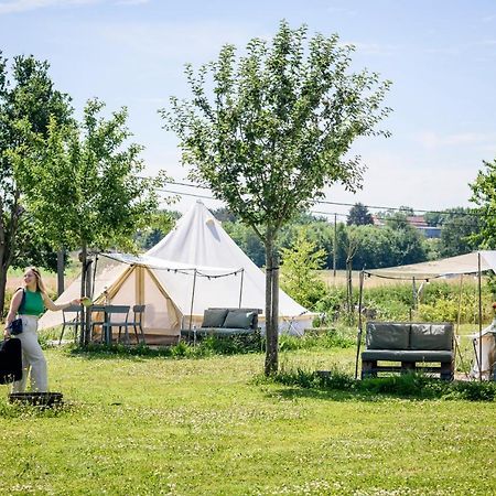 Pluimpapaver Hotel & Glamping Aarschot Exterior foto